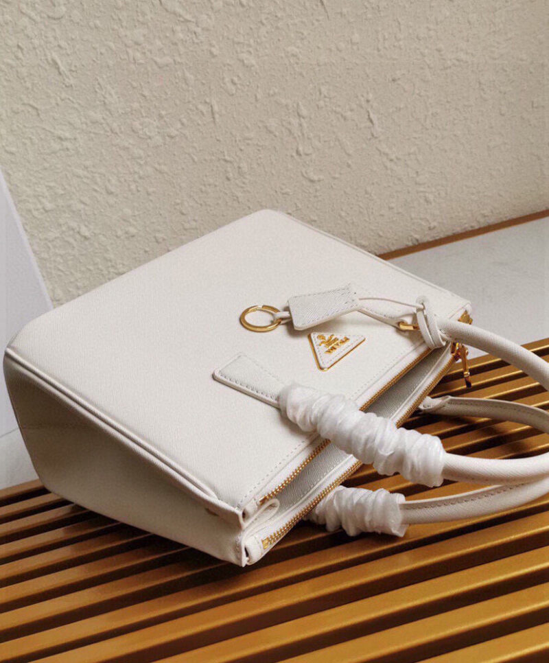 Prada Medium Prada Galleria Saffiano Leather Bag 1BA863